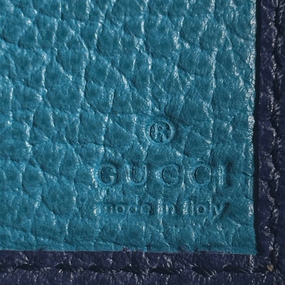 OMG-Gucci Navy Blue with Teal Color inside Like New OMGeeeee w Box and cards. - Picture 16 of 16